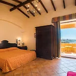 호텔 Lido Degli Spagnoli Wellness &