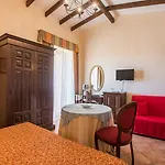 Lido Degli Spagnoli Wellness & 4*