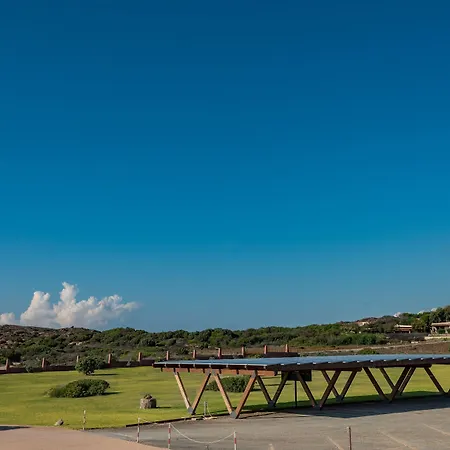 Lido Degli Spagnoli Wellness & 4* ポルトスクーゾ