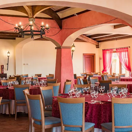 Lido Degli Spagnoli Wellness & 4* פורטוסקוזו