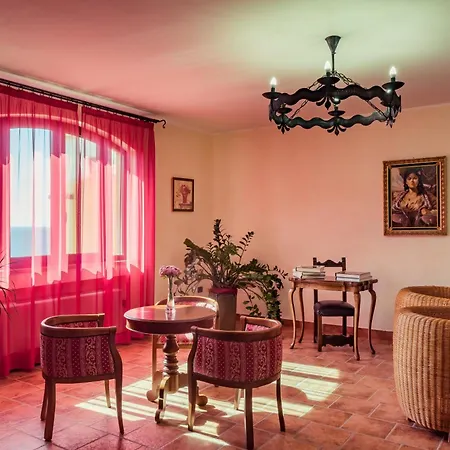 Lido Degli Spagnoli Wellness & 4*