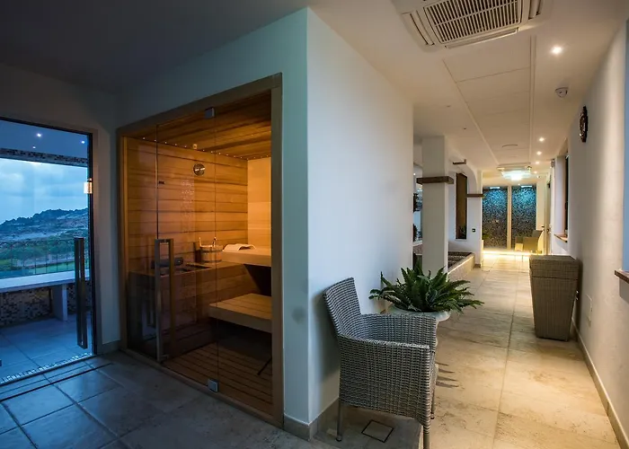 Hotel Lido Degli Spagnoli Wellness & 4*