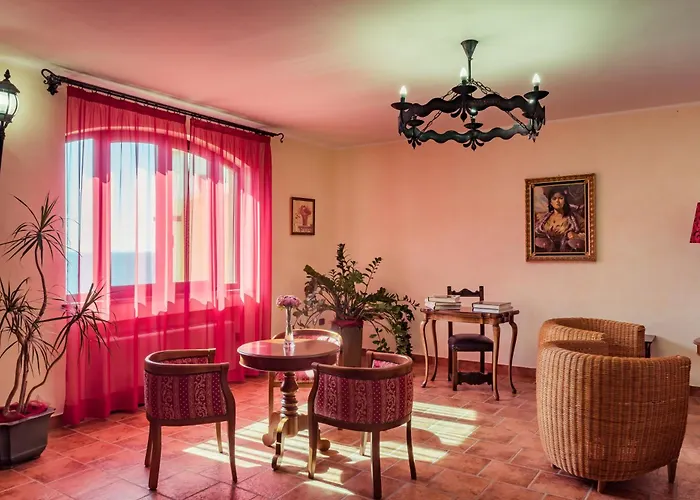 Lido Degli Spagnoli Wellness & 4*